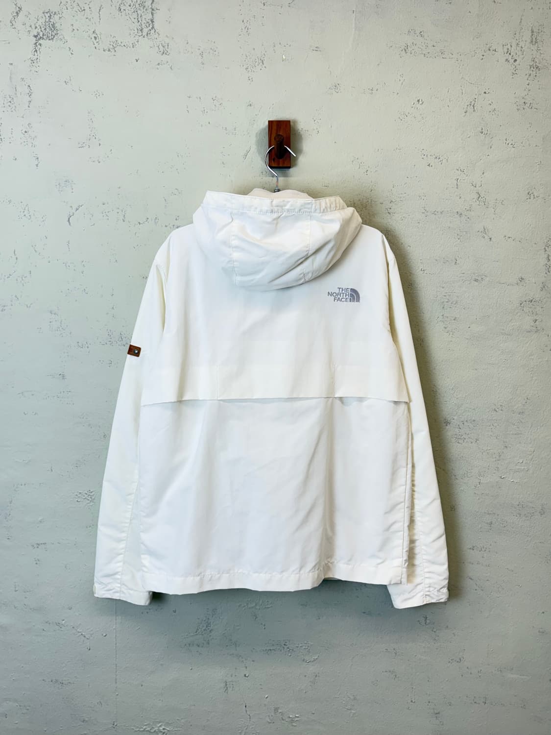 노스페이스 화이트라벨 바람막이 상품이미지2