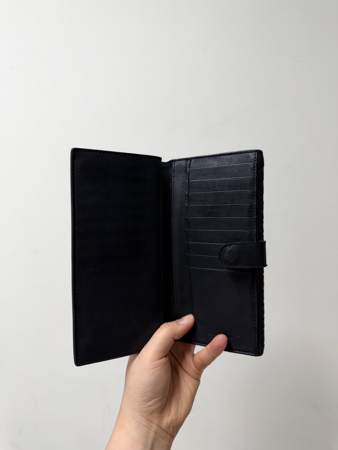 [정품] 보테가베네타 인트레치아노 반지갑 네이비 상품이미지7