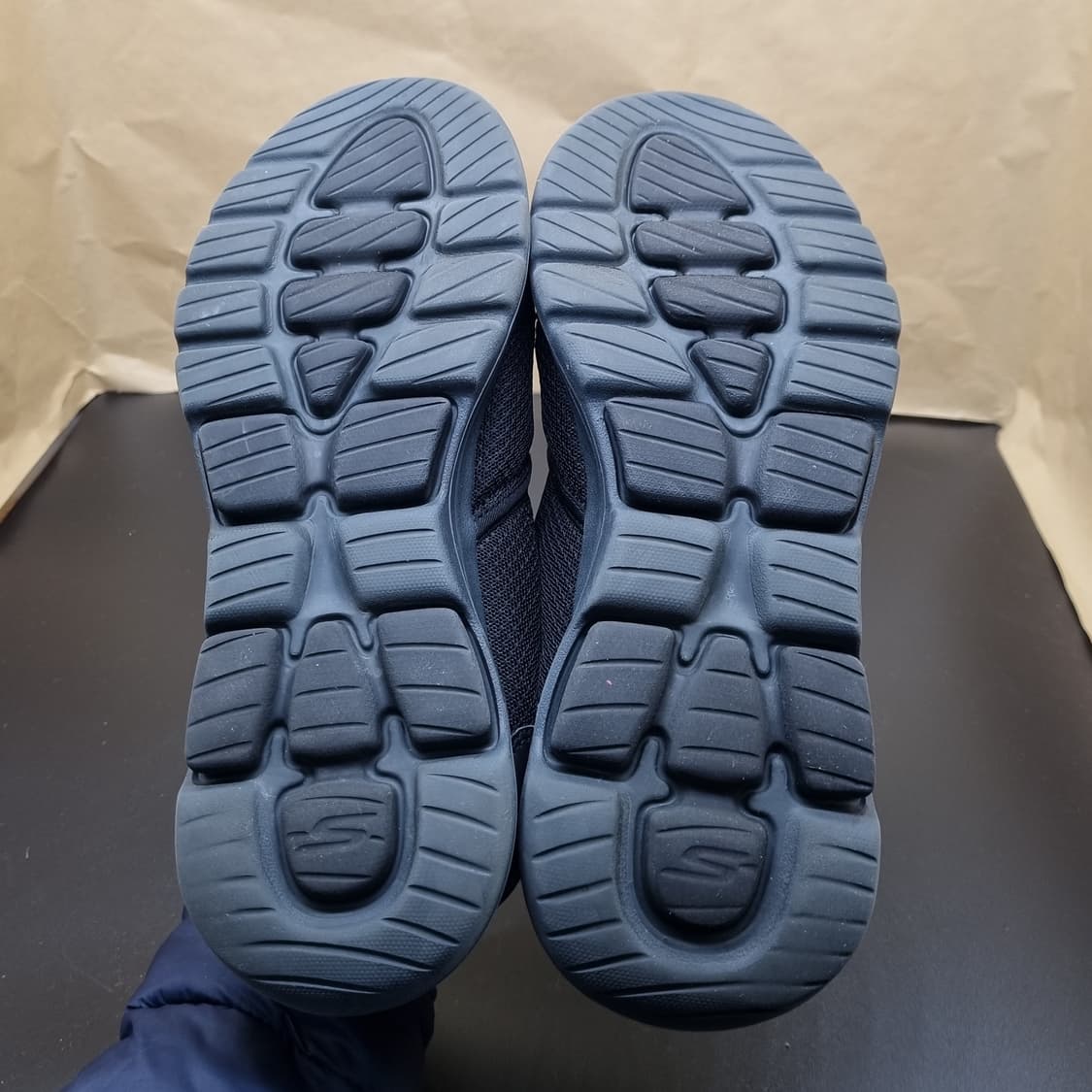 스케쳐스 울트라고 남성슬립온270  상품이미지3