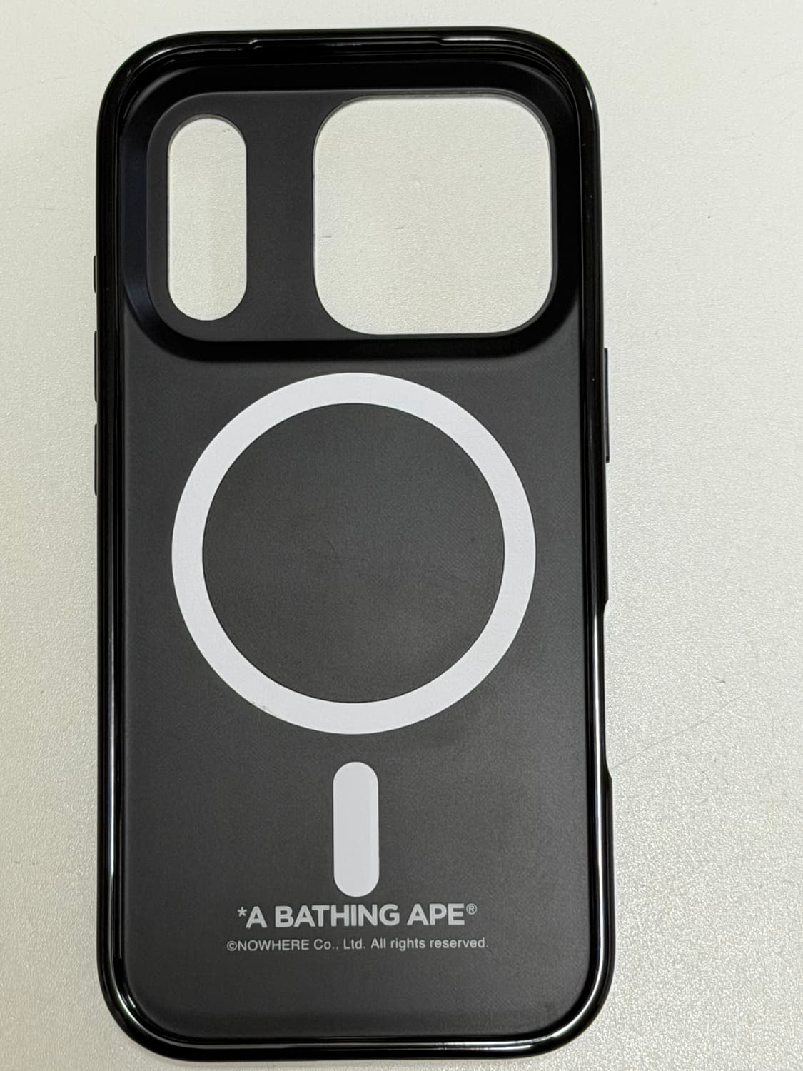 베이프 아이폰17프로 케이스 상품이미지9