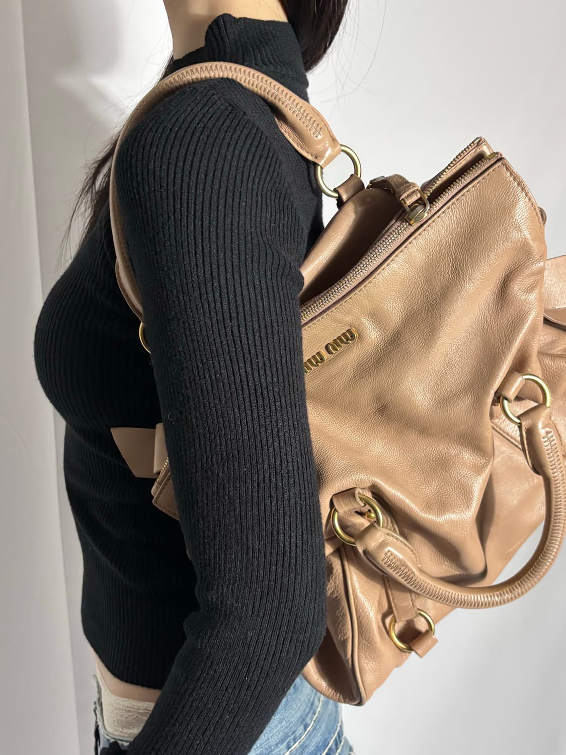 Miu Miu Beige Ribbon Satchel Bag 상품이미지3