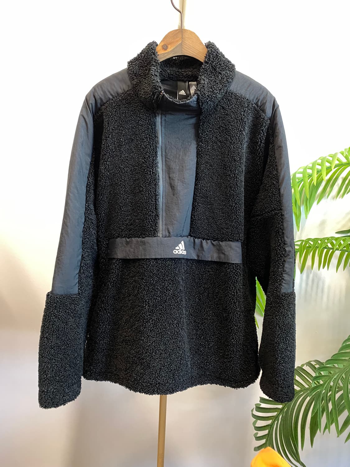 아디다스 블랙 플리스 하프 집업 상품이미지1