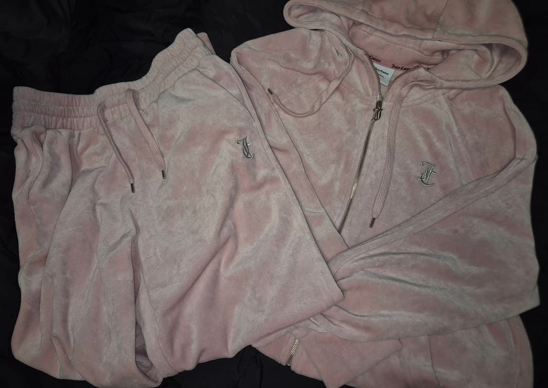 핀터깔 딸기우유 쥬시꾸뛰르 벨벳 트레이닝 셋업🥹 상품이미지8