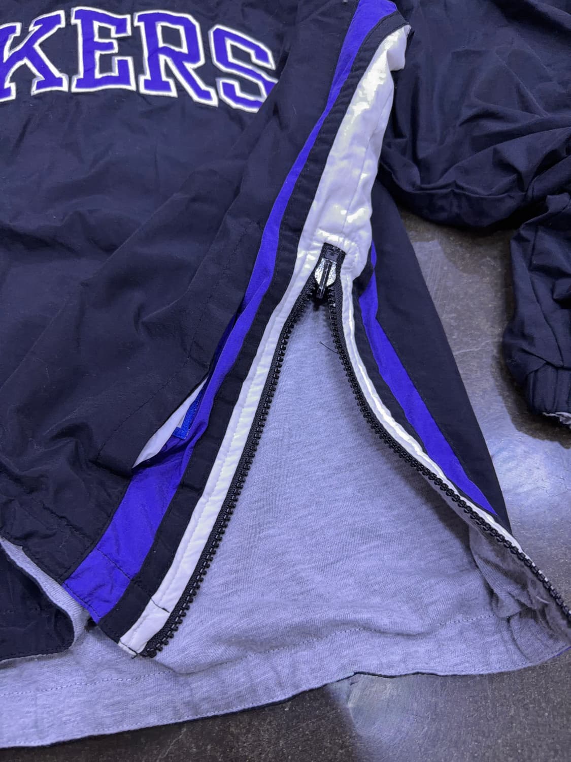 스타터 NBA LA 레이커스 V넥 웜업 우븐 바람막이 L 상품이미지7