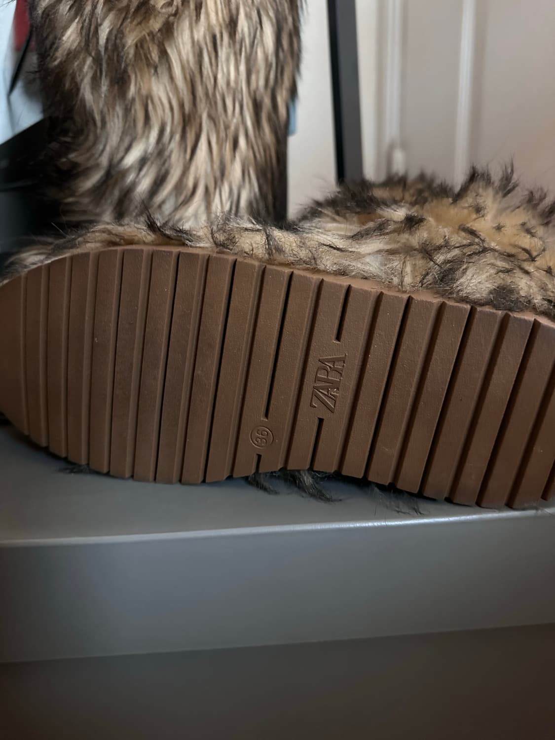 자라 퍼부츠 상품이미지4