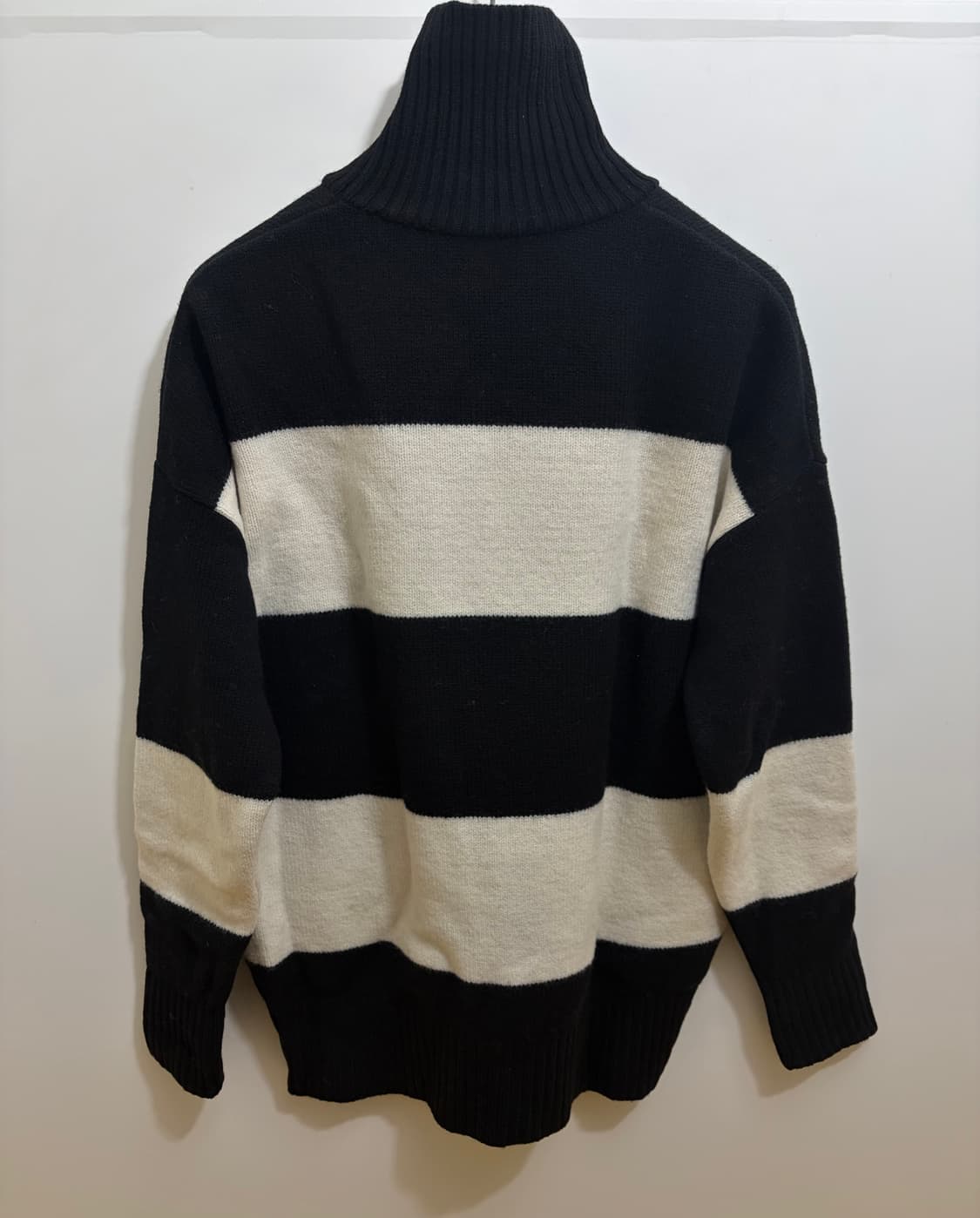 아미 정품 인타르시아 버진울100% 빅하트 터틀넥 상품이미지2