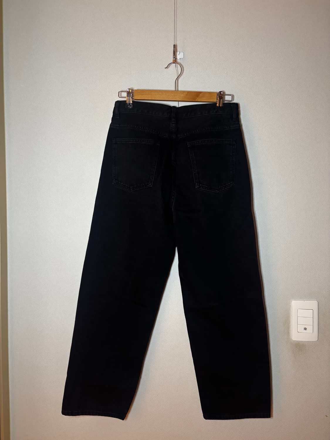 택포/S급) 코스 블랙 데님 진 팬츠  상품이미지3