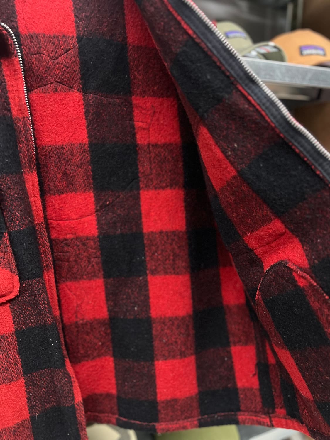 할뤼 레드체크 울 조끼  상품이미지2