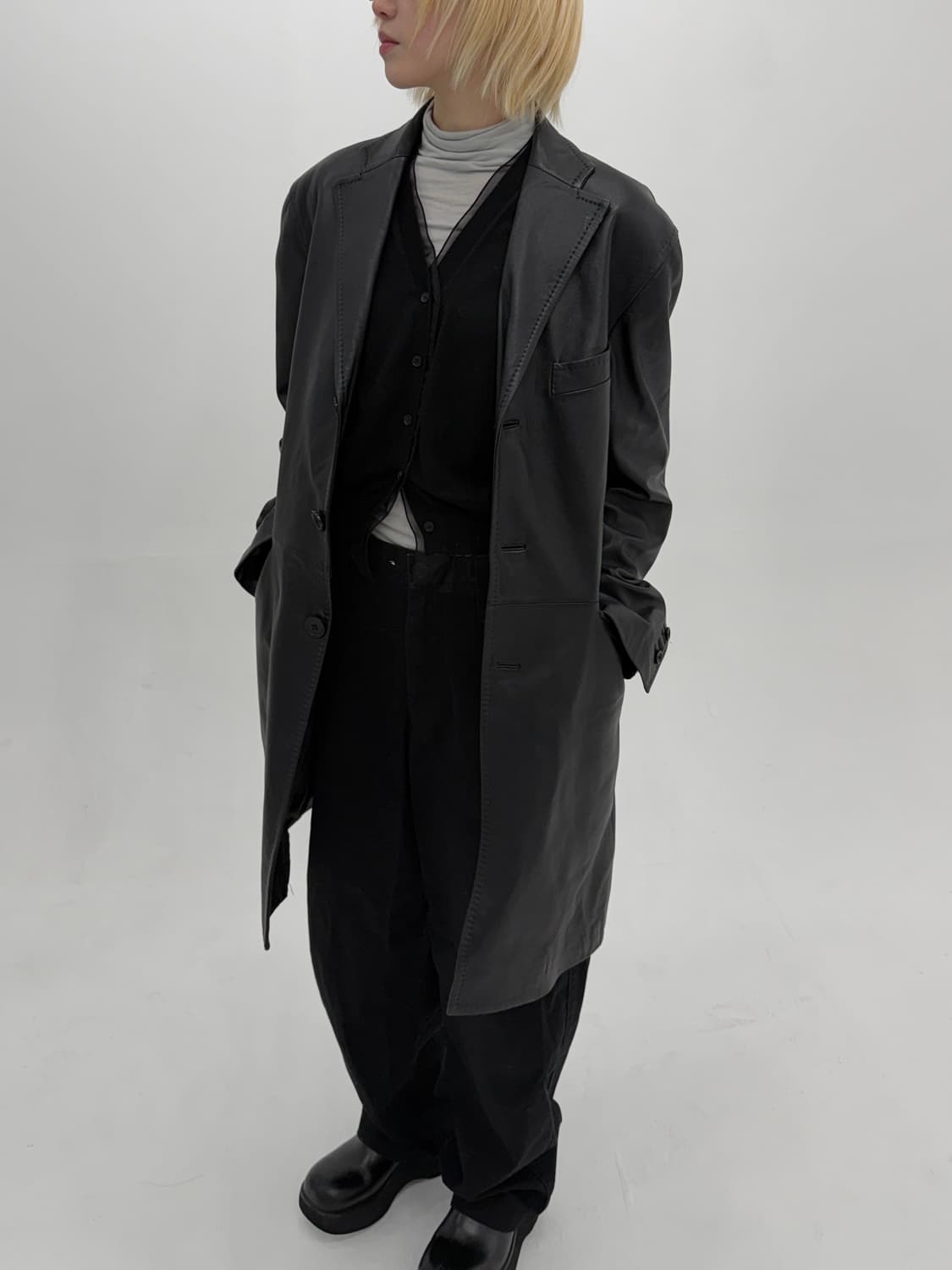 Vintage Leather chester field coat 상품이미지2