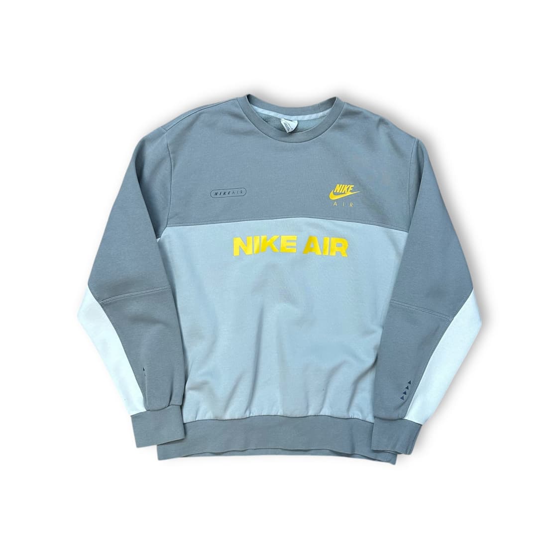 나이키 맨투맨 상품이미지1