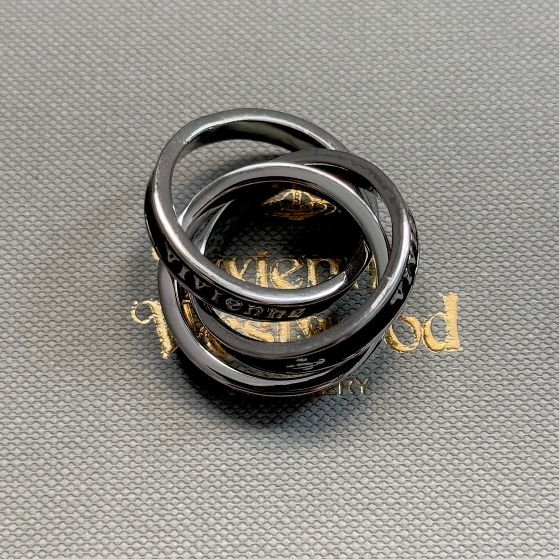 비비안웨스트우드 아카이브 percy 3단 레이어링 반지 상품이미지2