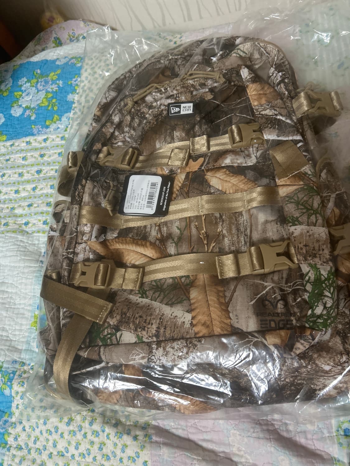 뉴에라 25SS 캐리어 백팩 리얼 트리 새상품 상품이미지2