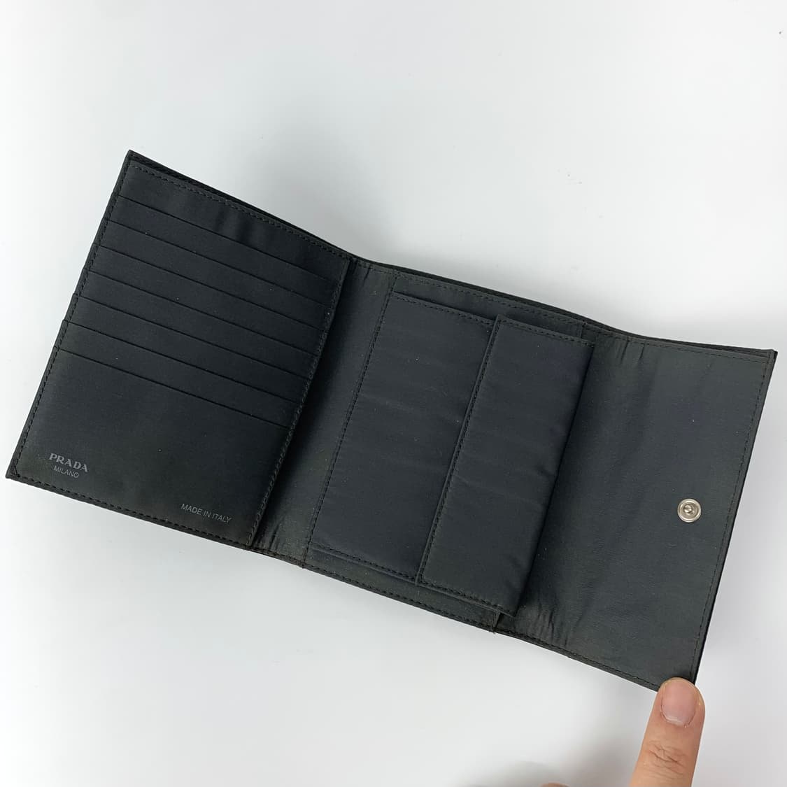 프라다 지갑 상품이미지4