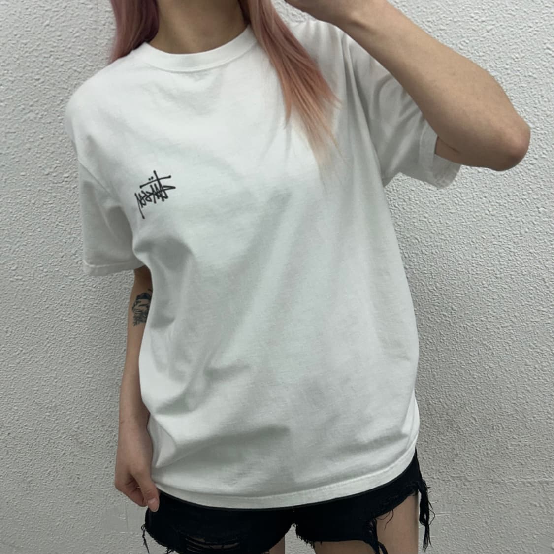 스투시 화이트 반팔 M 상품이미지1