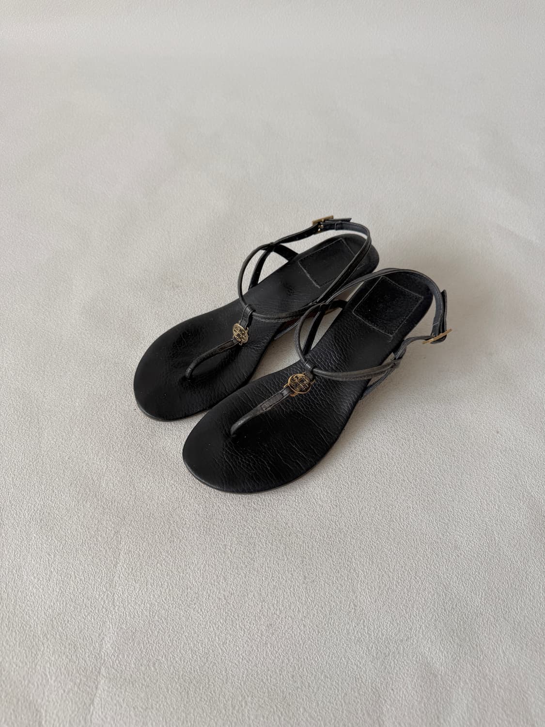 [225]토리버치(TORYBUCH) 레더 플리플랍 샌들 상품이미지4