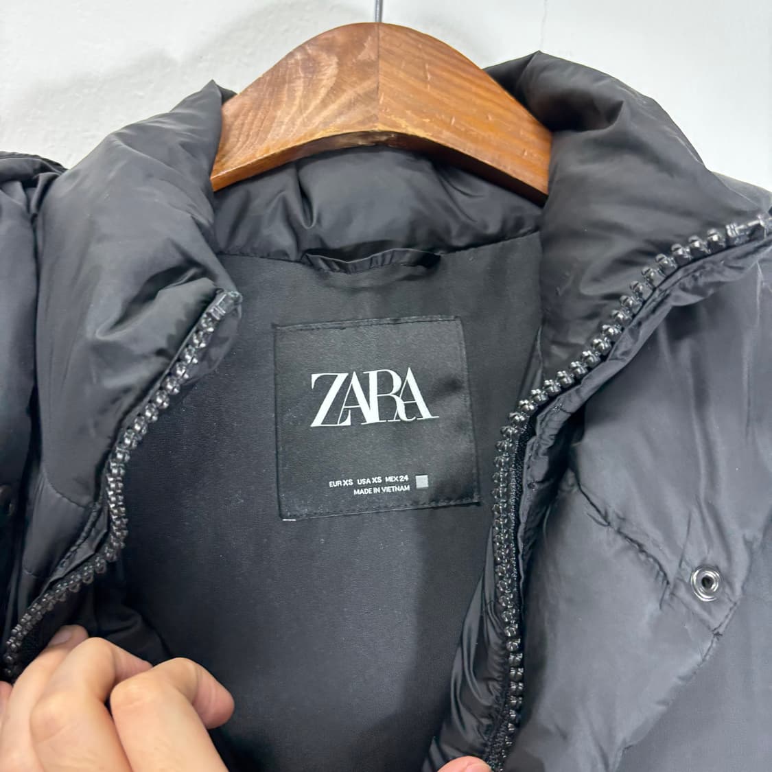 우먼S 자라우먼 블랙 허리스트링 A라인 투웨이 후드롱패딩 상품이미지4