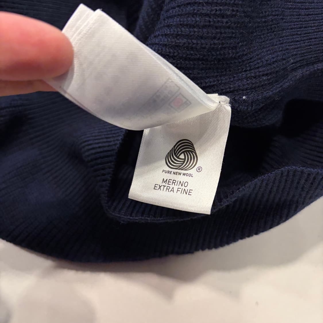 [M] 라코스테 울 네이비 니트 스웨터 D696 상품이미지8
