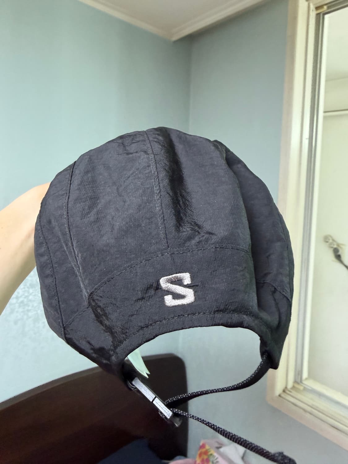 살로몬 링크 캠프 캡 블랙 새상품급 판매 상품이미지3