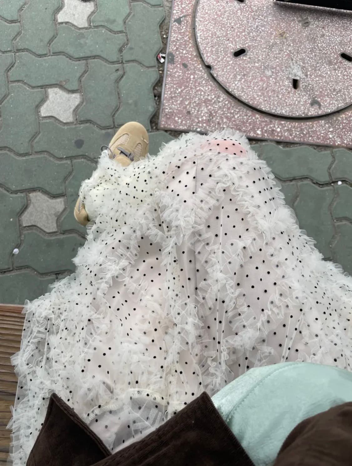 호쿠스포쿠스 Polka dot frill skirt / Champagne 상품이미지6