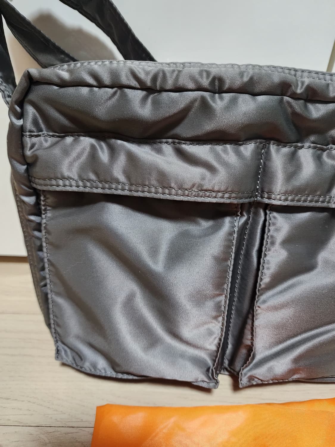 요시다포터 탱커 숄더백 라지 실버그레이 상품이미지3