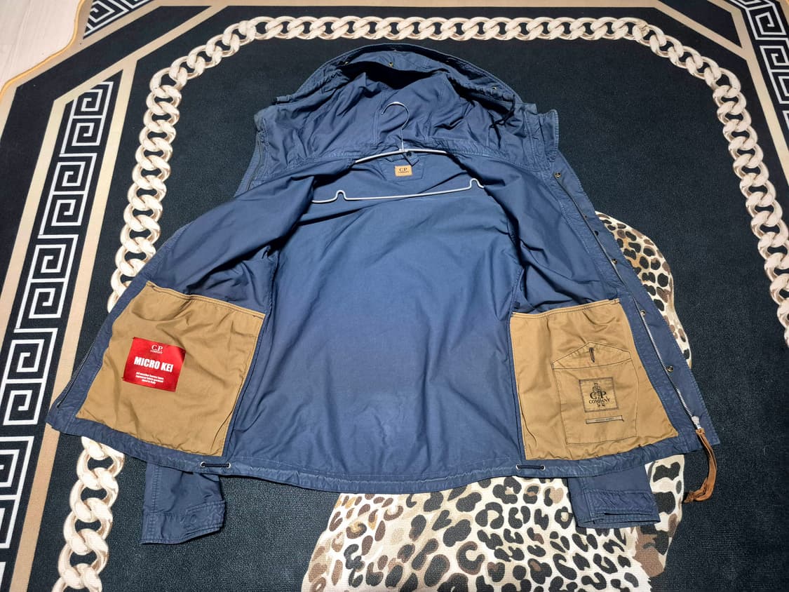 C.P 컴퍼니 마이크로 케이 밀레 밀리아 자켓 L 정품 상품이미지3