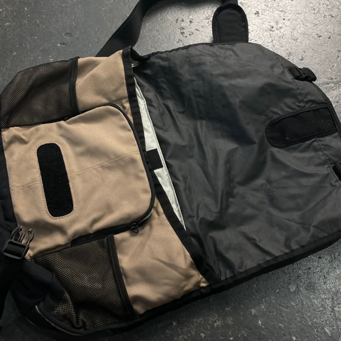 나이키 메신저백  상품이미지4