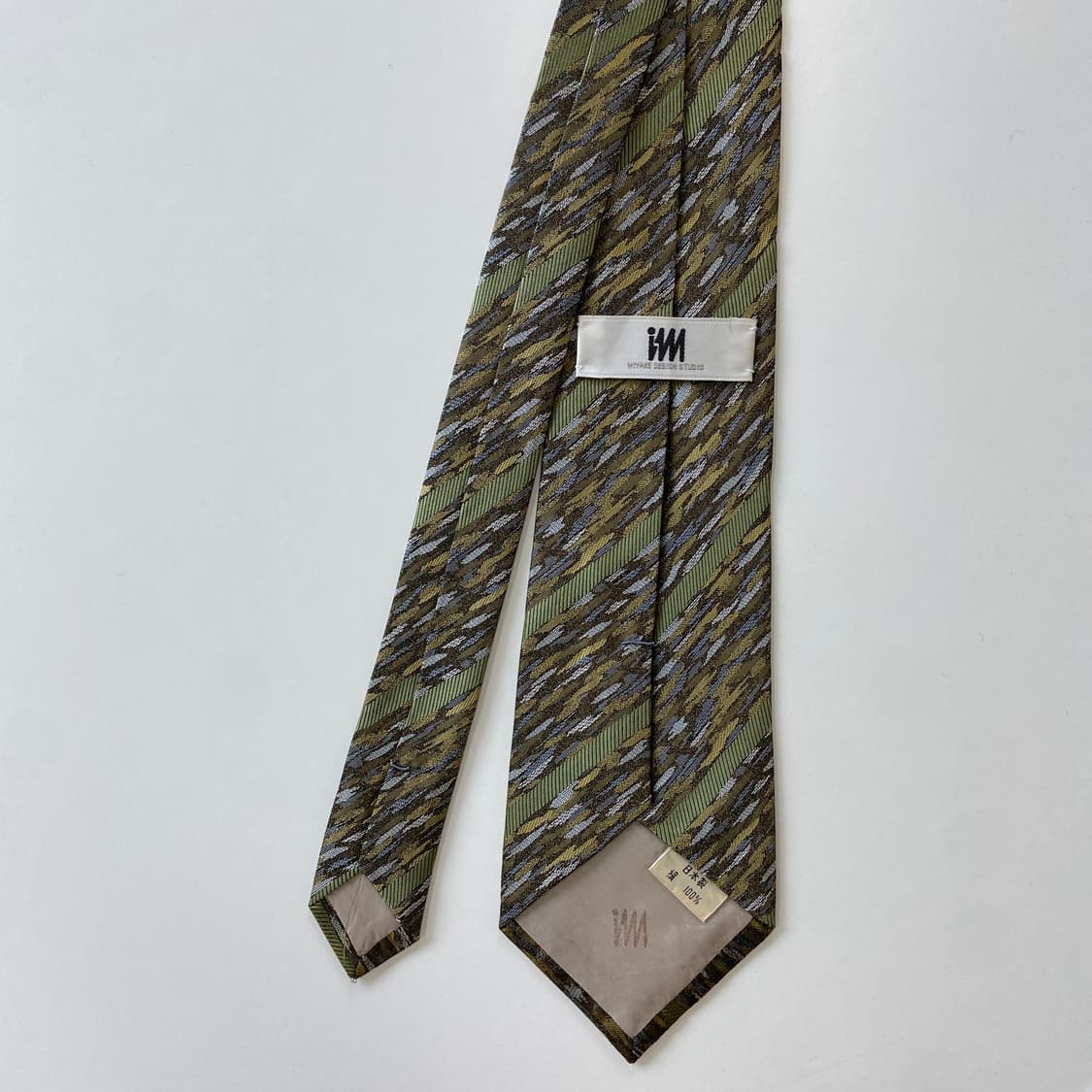 이세이미야케 정품 명품넥타이 (isseymiyake) 상품이미지2