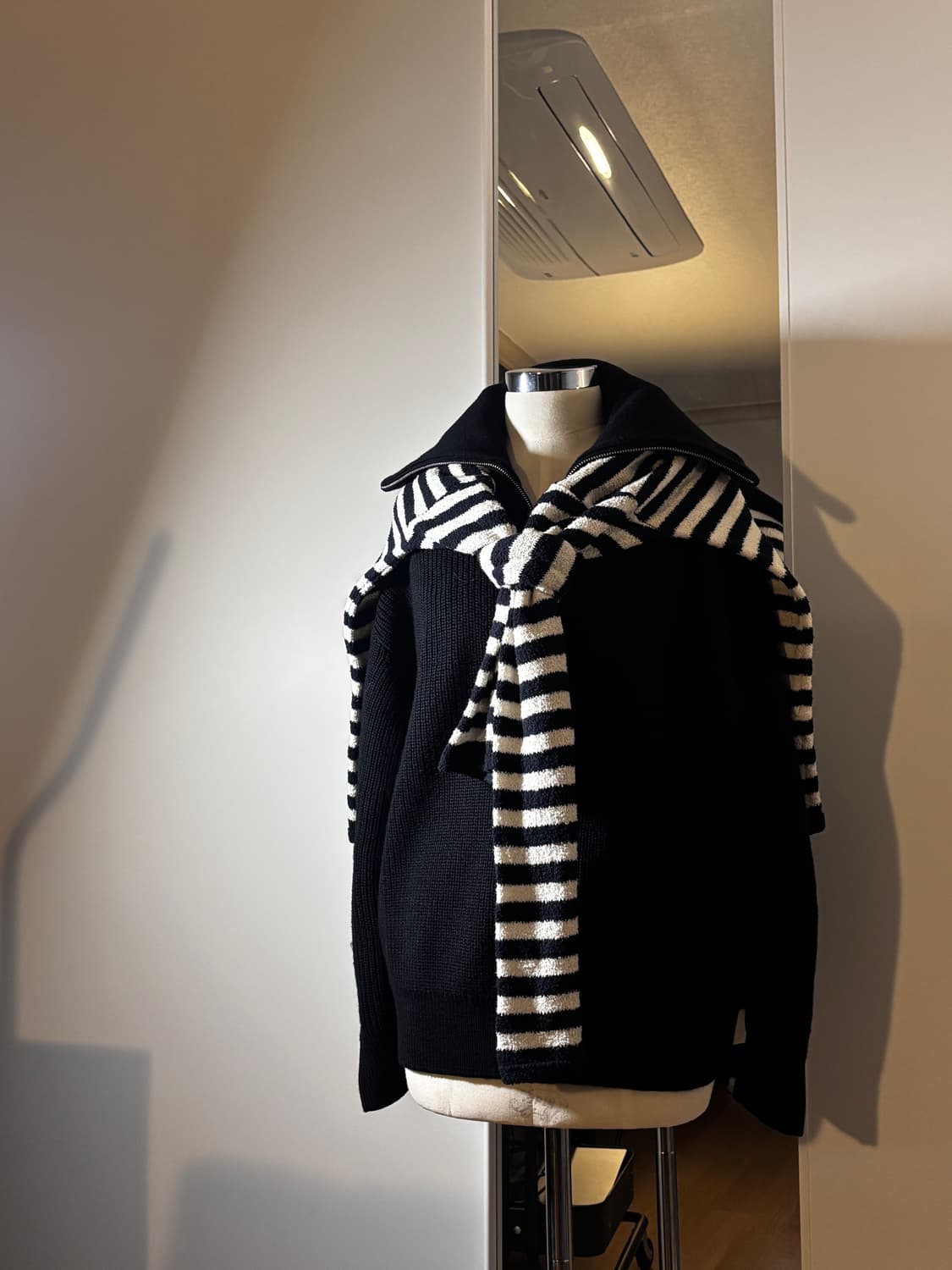 (W) 코스 울 코튼 하프 집업 점퍼 블랙 니트 (L사이즈) 상품이미지1