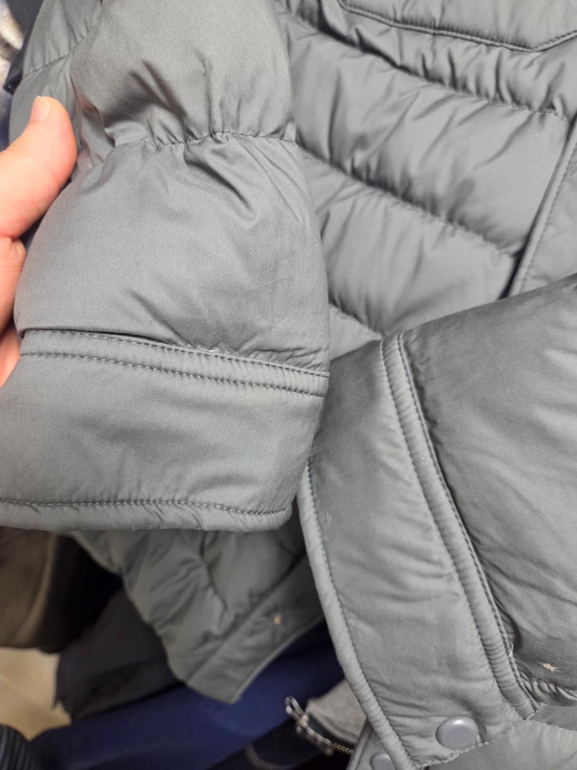 파타고니아 사일런트 다운 자켓 m 상품이미지2