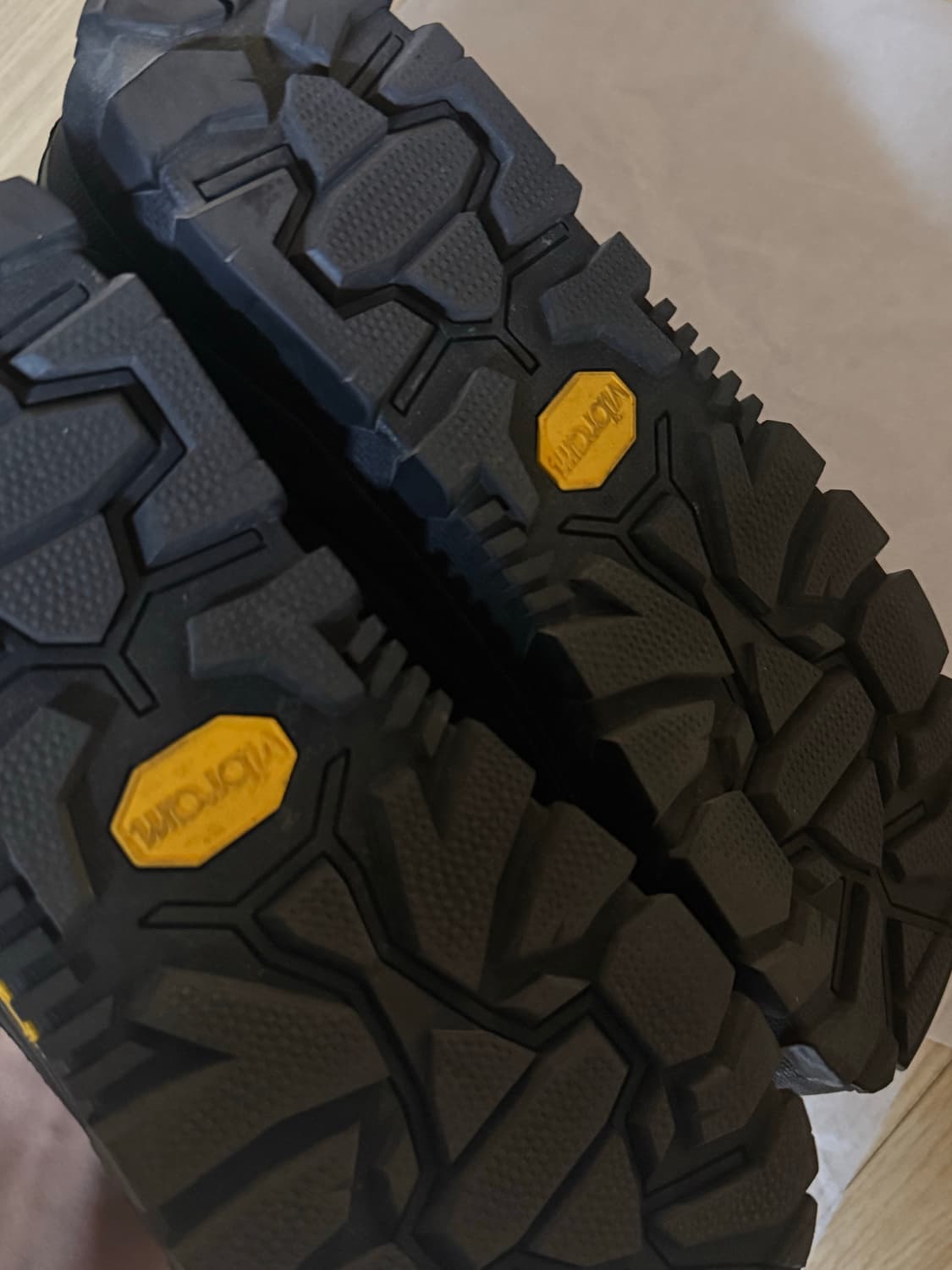 24fw 아모멘토 비브람 메리제인 9사이즈 상품이미지5