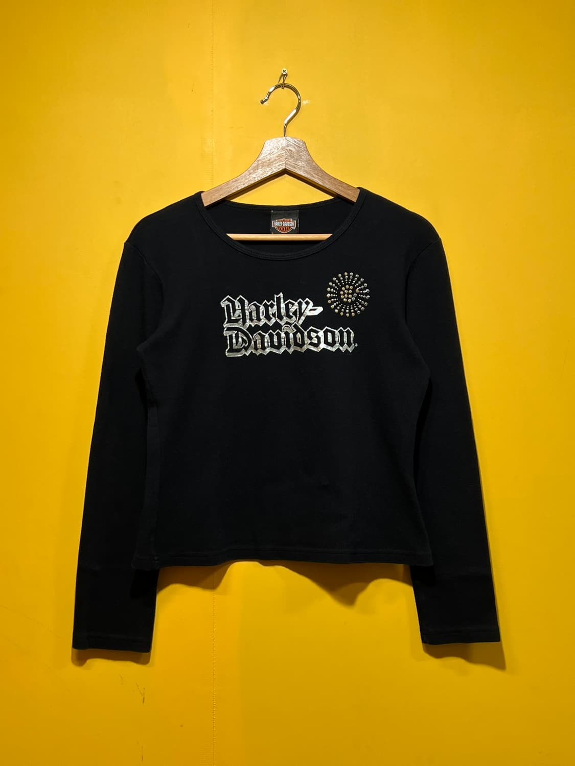 [여성L] 할리데이비슨 크롭 롱슬리브 메탈릭 스터드 빈티지 맨투맨 상품이미지1