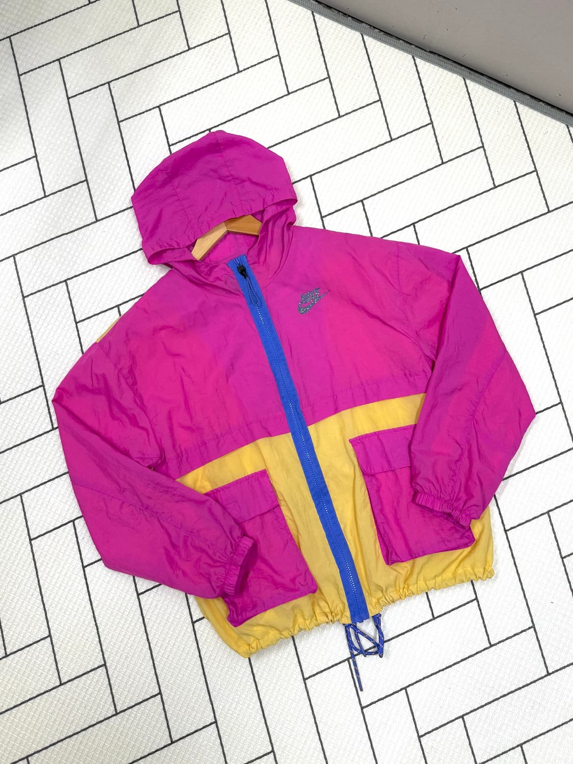 여성 L / 나이키 우븐 경량 바람막이  상품이미지1