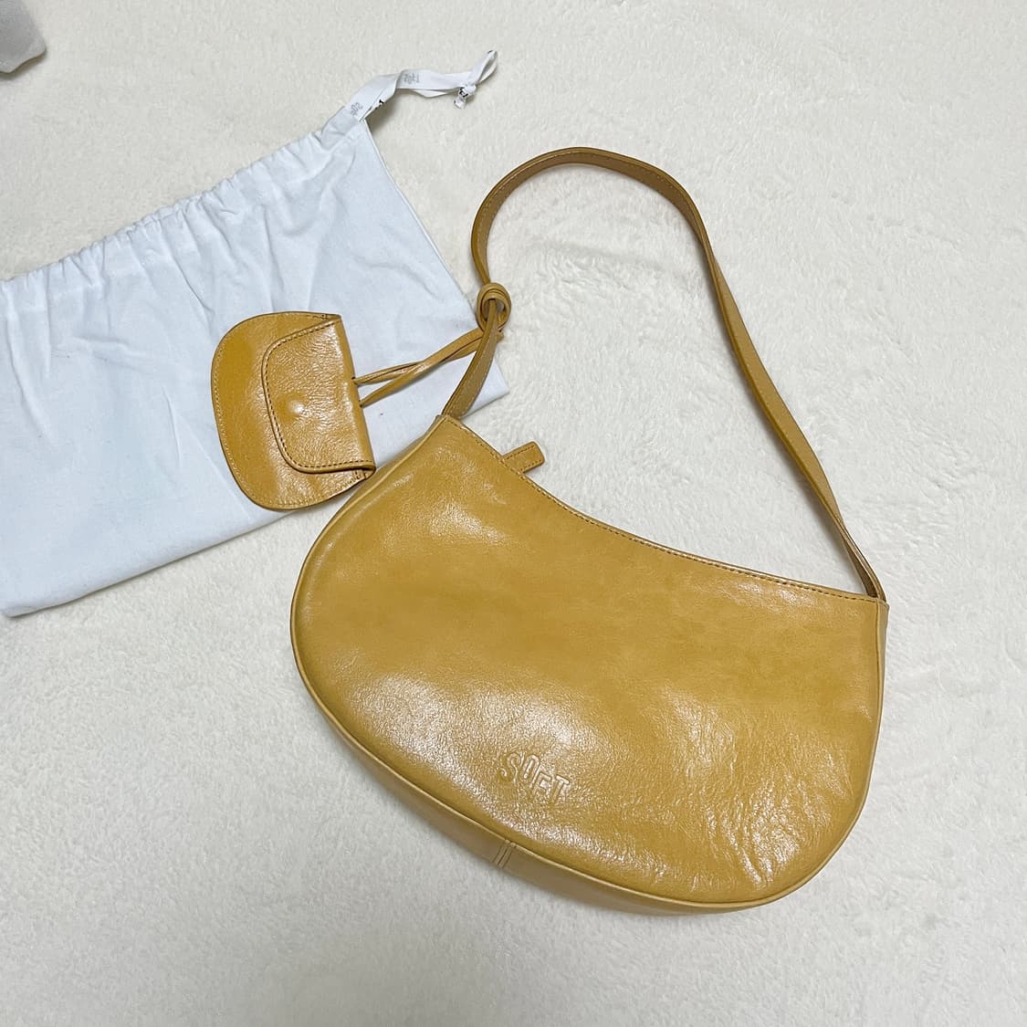 소프트서울 마들렌백 머스타드 상품이미지3