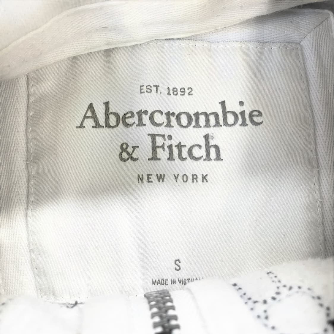 아베크롬비 아치 로고 후드집업 화이트 상품이미지4