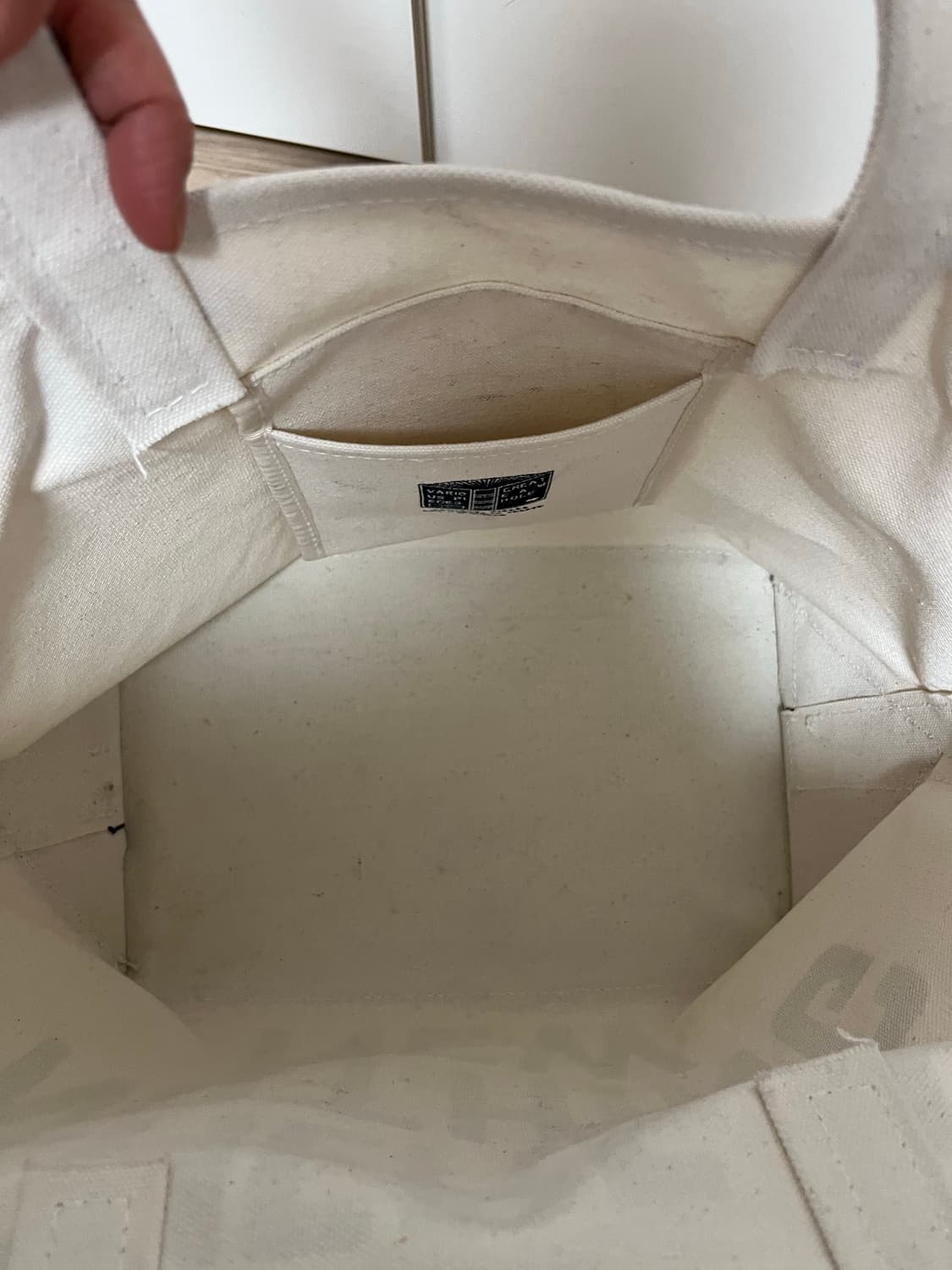 컬렉트피시스 THERE IS NOTHING NEW 토트백 상품이미지8