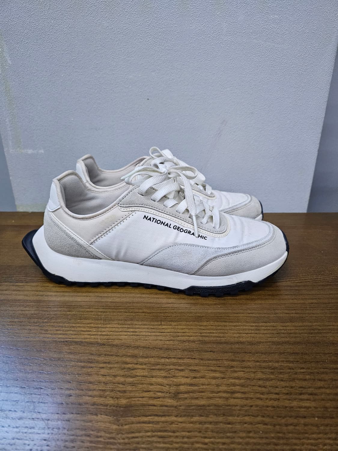 내셔널지오그래픽 스니커즈  상품이미지1