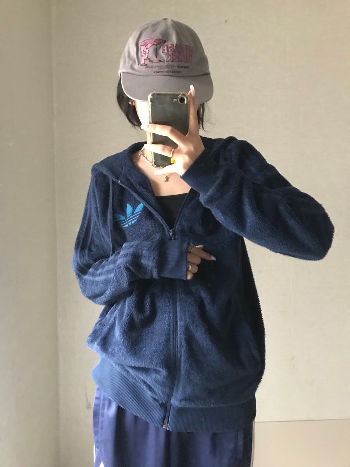 아디다스 네이비 빅로고 후리스 상품이미지4