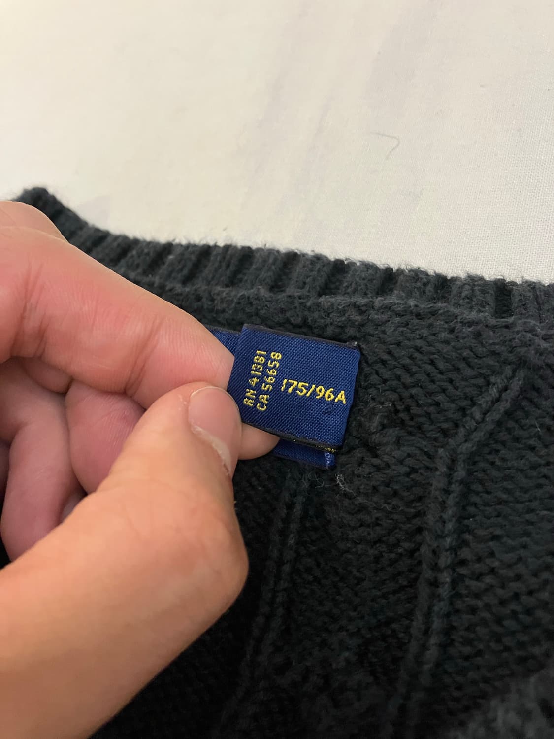 폴로 랄프로렌 신형 꽈배기 케이블 니트 블랙 상품이미지4