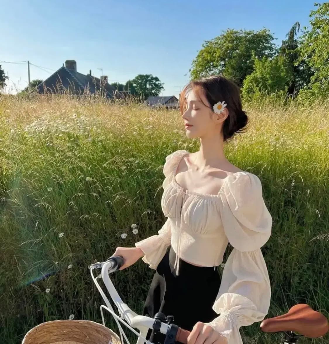 라벨르블랑 르망 크롭 블라우스 M, 하트 스커트 26 셋업 상품이미지2