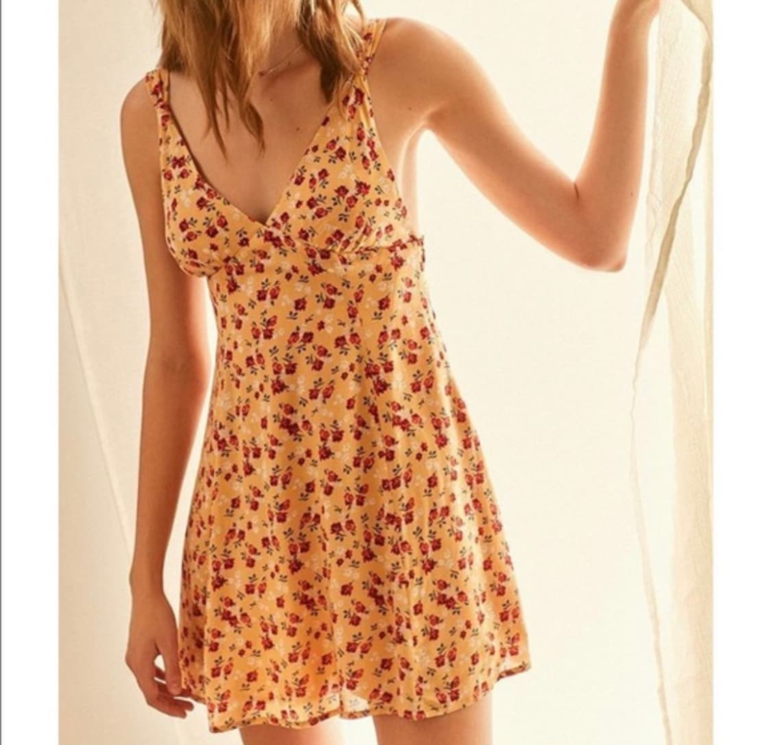 어반아웃피터스 spring dress 스프링 플라워 꽃 원피스 상품이미지1