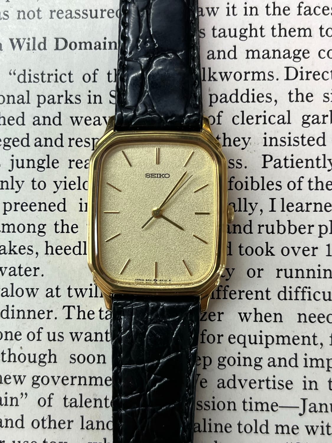 SEIKO CHARIOT 골드 탱크 쿼츠 상품이미지1