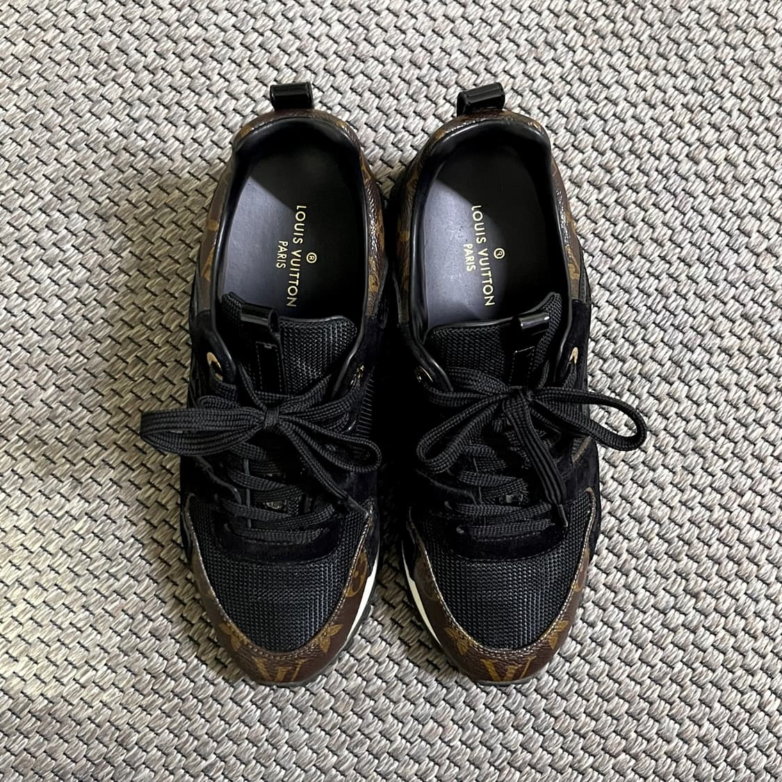 (W)Louis Vuitton Run Away Sneaker Monogr 상품이미지2