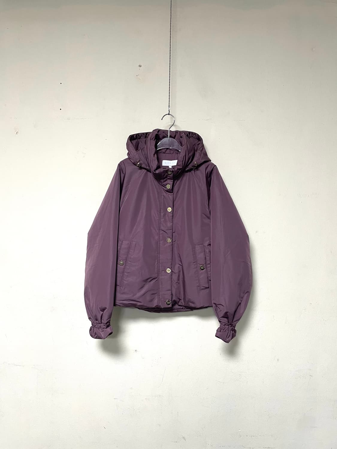 [L] 24FW 에스까다 [새상품]여성 라이트 웨이트 후드 패딩 상품이미지1