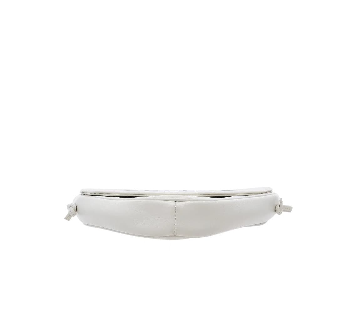 [A급] 셀린느 트라이앵글 백 판매합니다!!! 상품이미지4