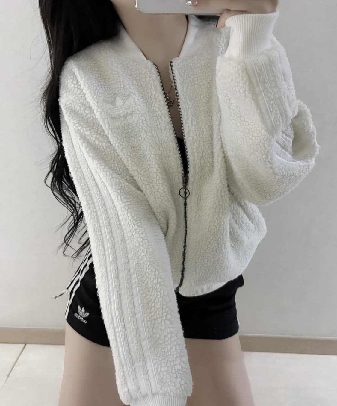 아디다스 아이보리 화이트 뽀글이 후리스 상품이미지1