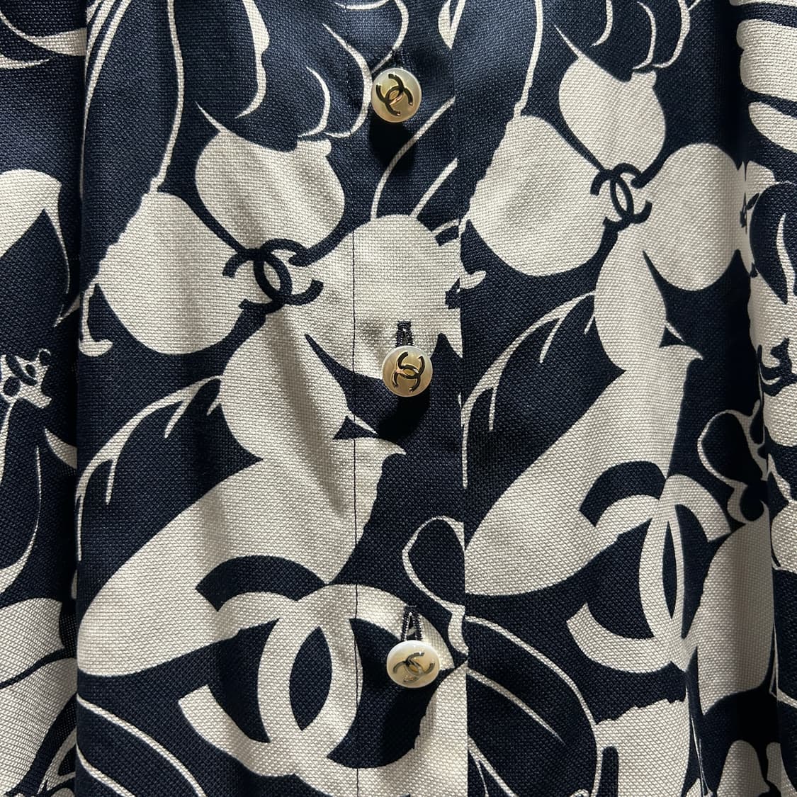 샤넬 플로럴 CC로고 셔츠 상품이미지3