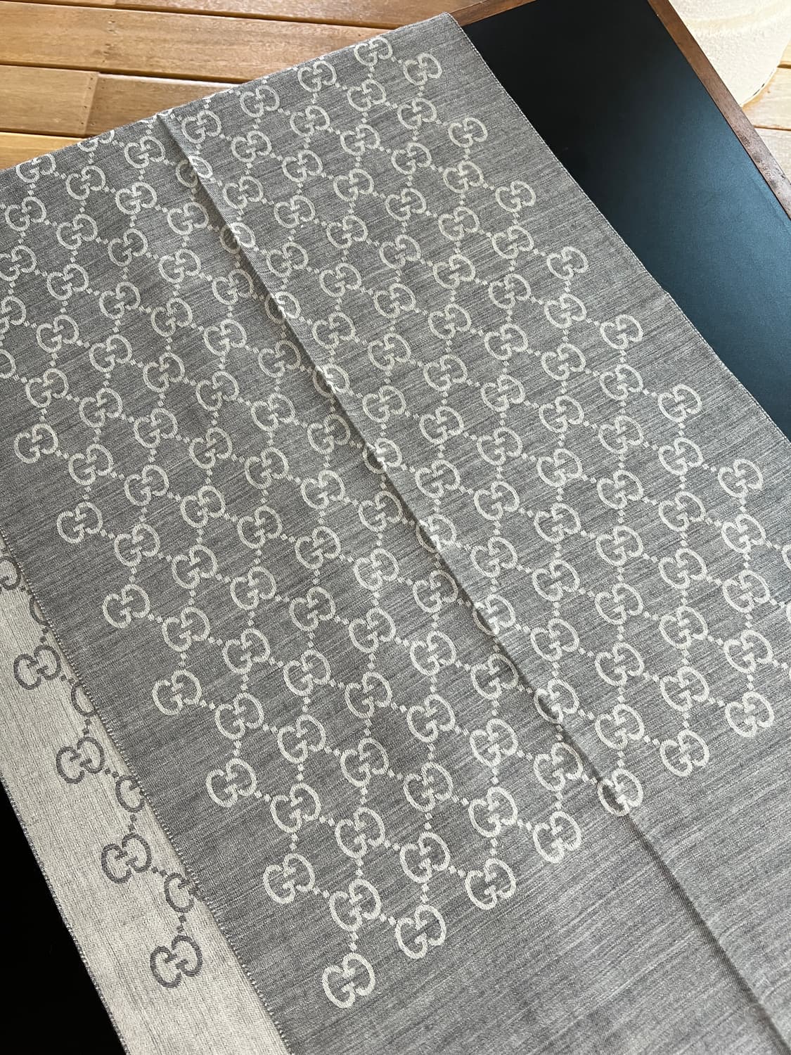 구찌 GG 자카드 울 실크 리버서블 스카프 상품이미지8