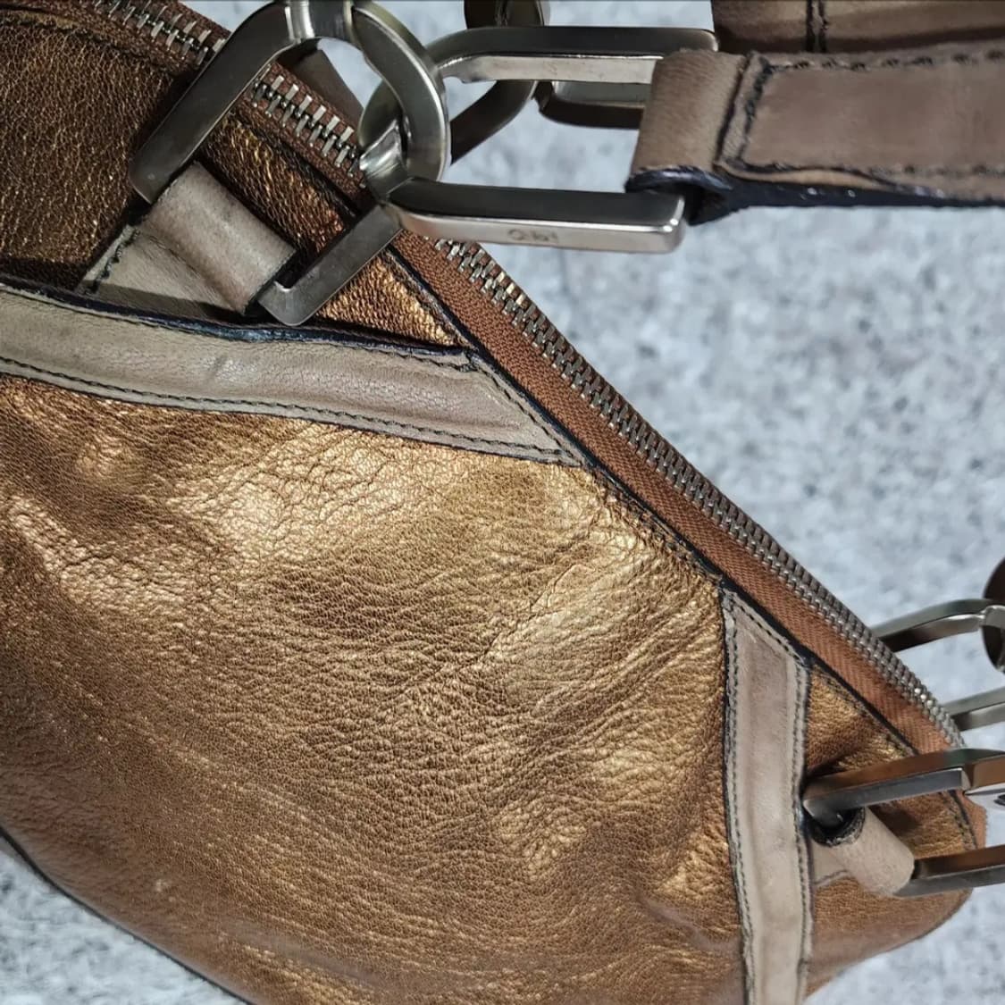 끌로에 레더 토트백 숄더백 상품이미지7