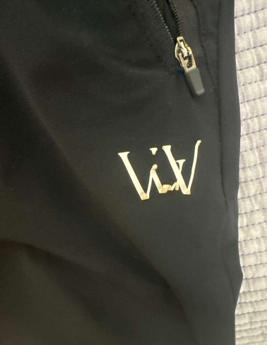 볼란테 테이퍼드 핏 레깅스 팬츠 블랙 사이즈 1 판매합니다. 상품이미지3