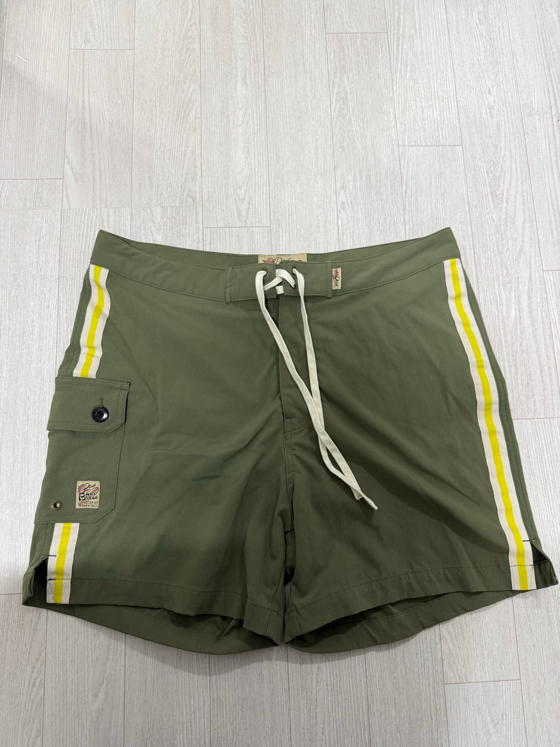 데우스 엑스 마키나 수영복 상품이미지1